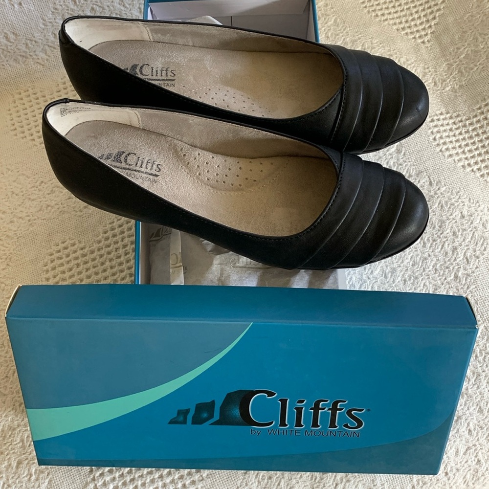 Cliffs by White Mountain women’s Clara ballet flats black 8M